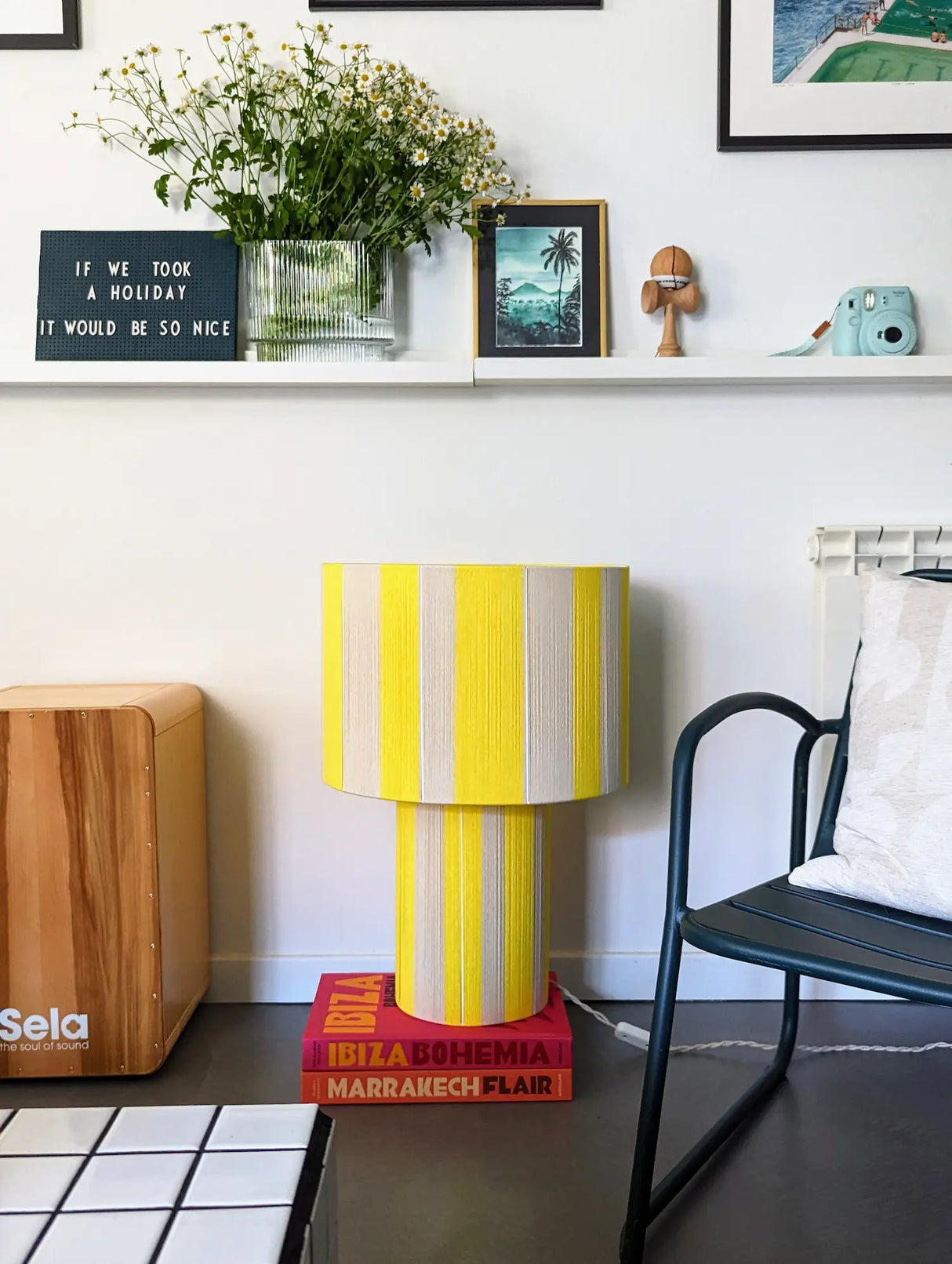 L’Élégante jaune / Les Belles Allumées