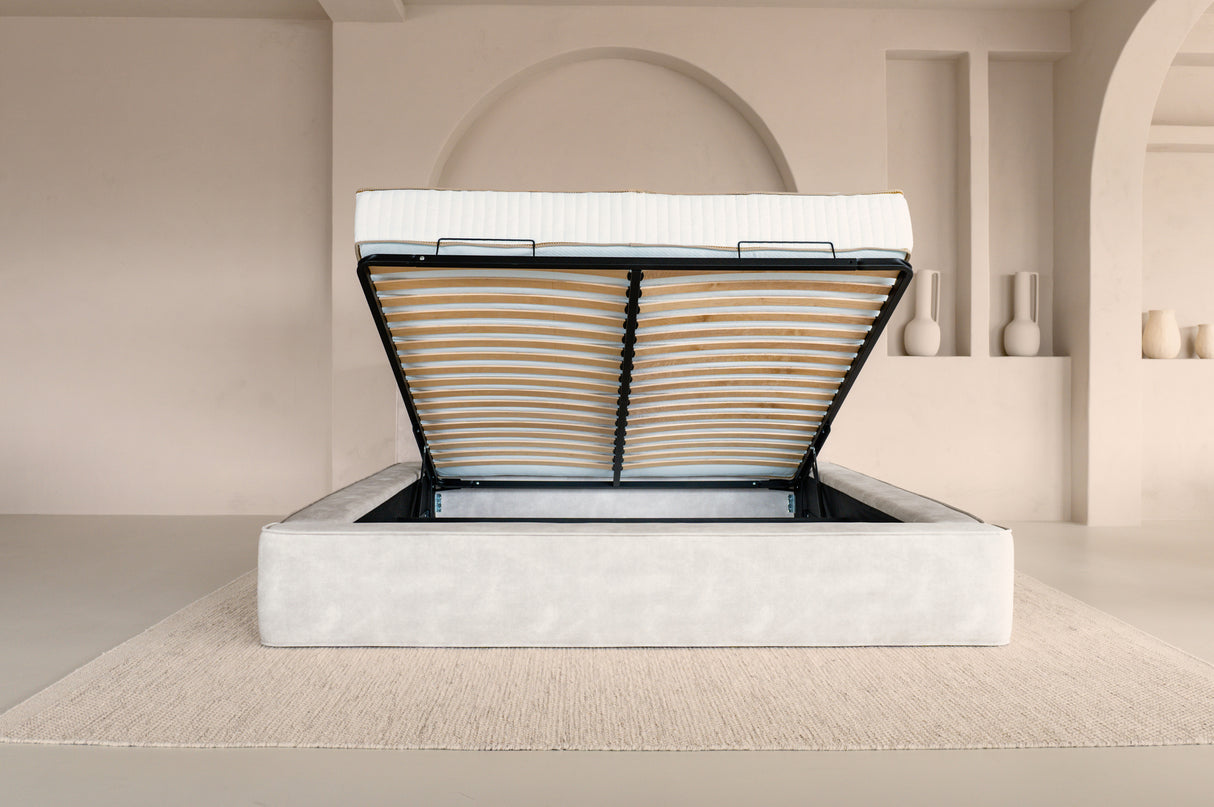 Élégance Royale Bed 140×200 / Dreamhouse