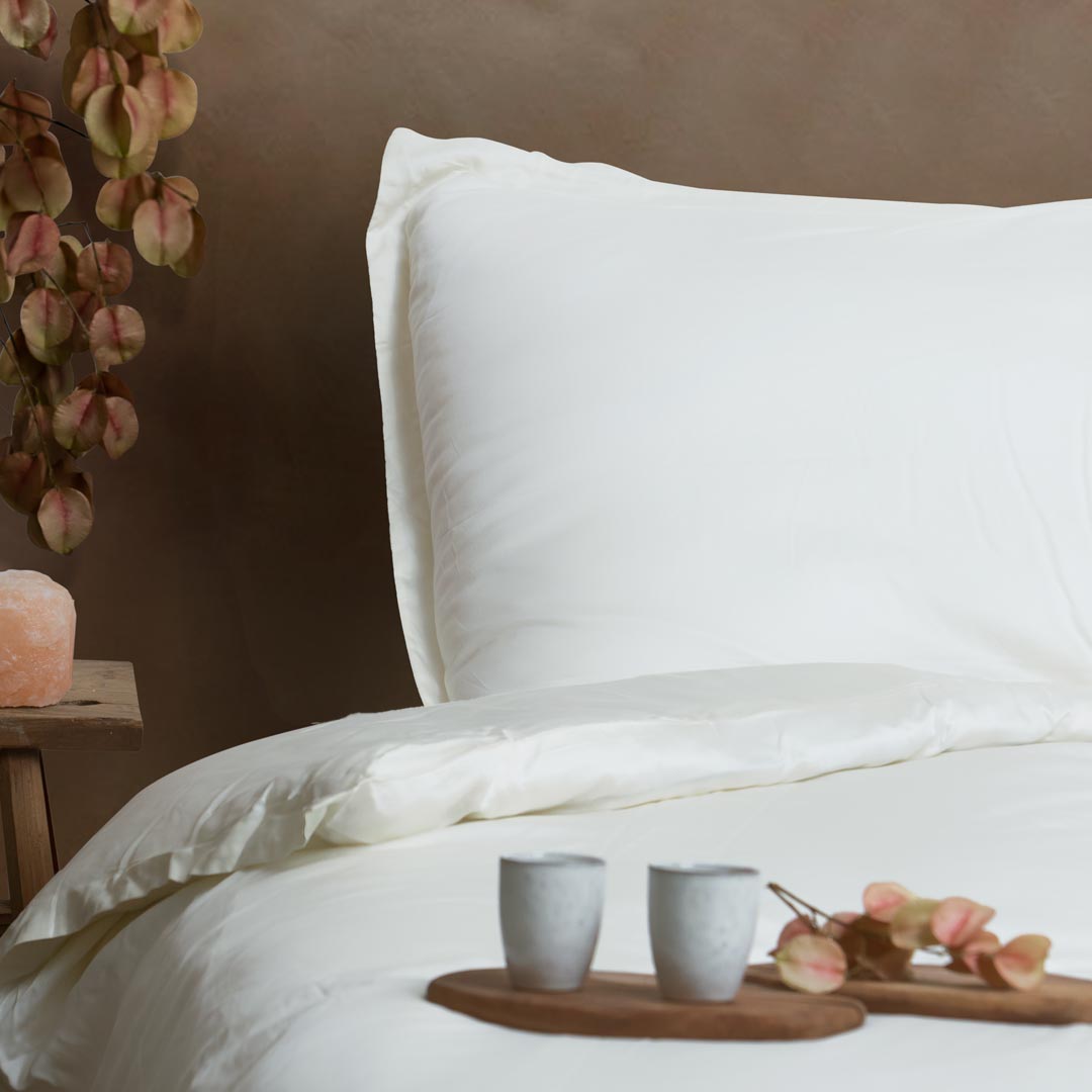 Hoeslaken Satijn Off White (140×200×30) / Coco & Cici