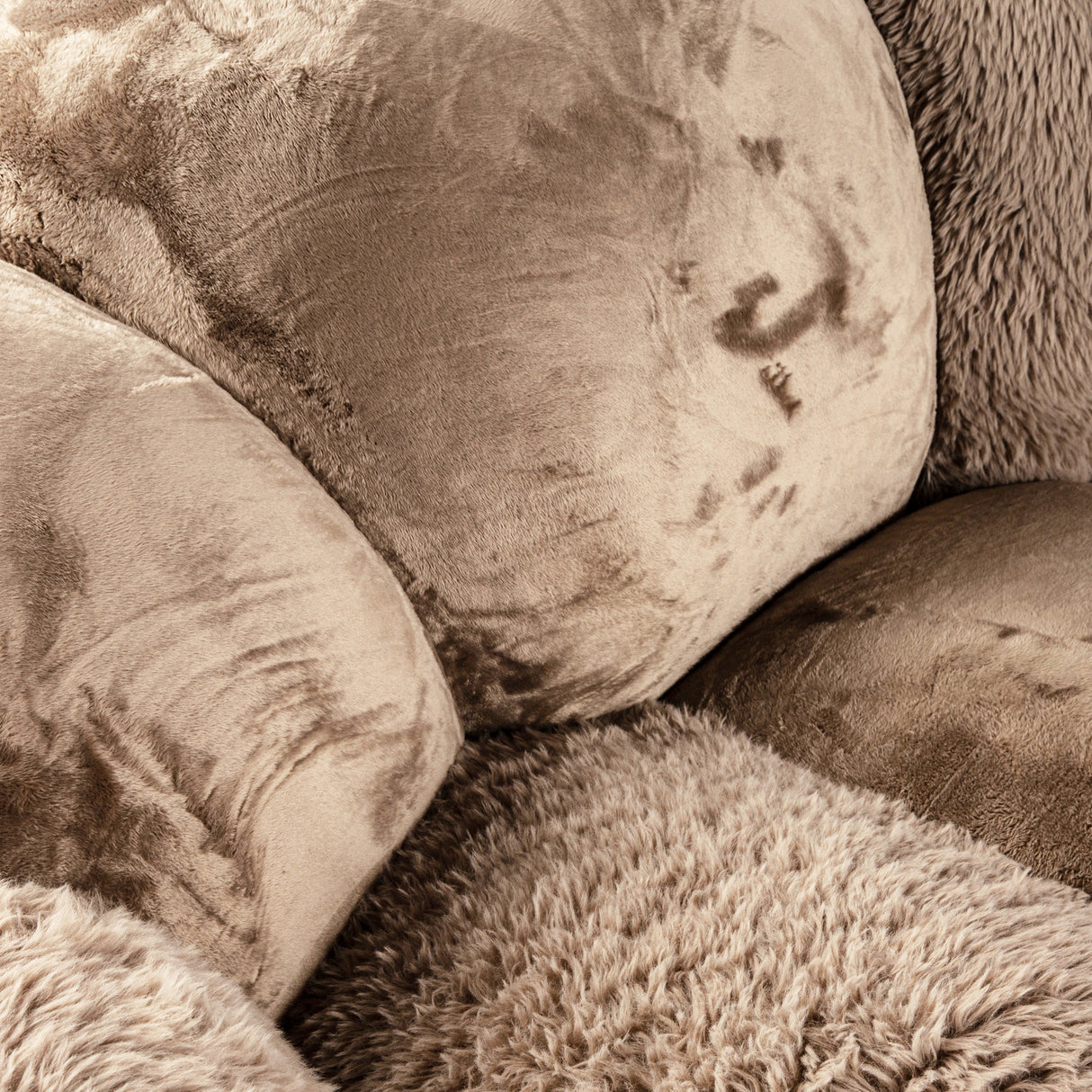 Lush Taupe - Gebogen Designbank met Luxe Textuur - PTMD