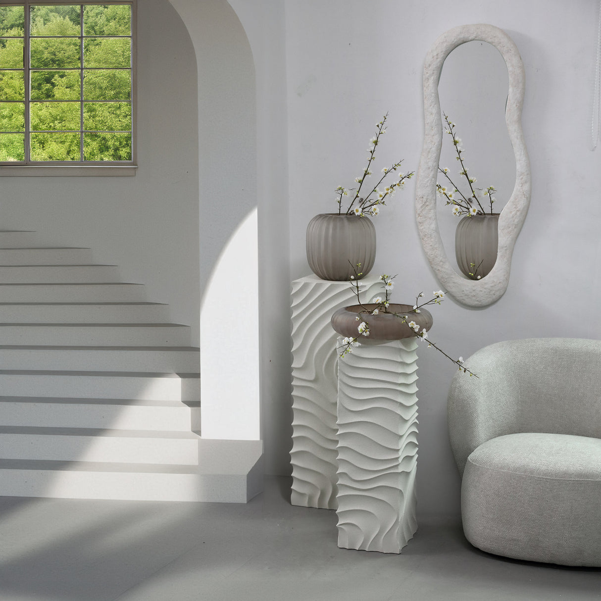 Isaiah MDF Pedestal Wavy Design SV2 - Moderne Sculpturale Zuilen in White & Cream - PTMD
