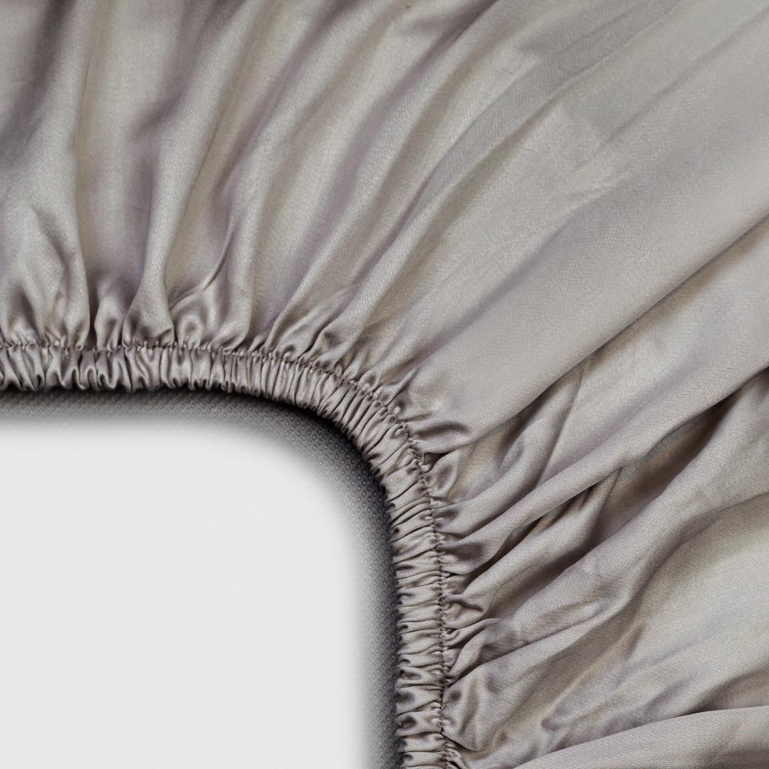 Hoeslaken Satijn Taupe (180×200×30) / Coco & Cici