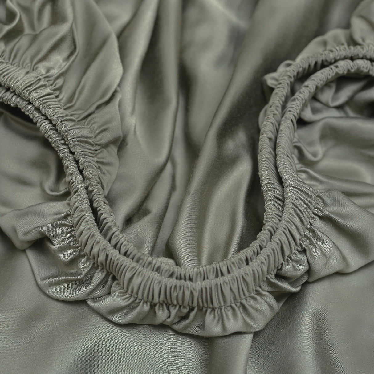 Hoeslaken Bamboe Olijfgroen (90×210×30) / Coco & Cici