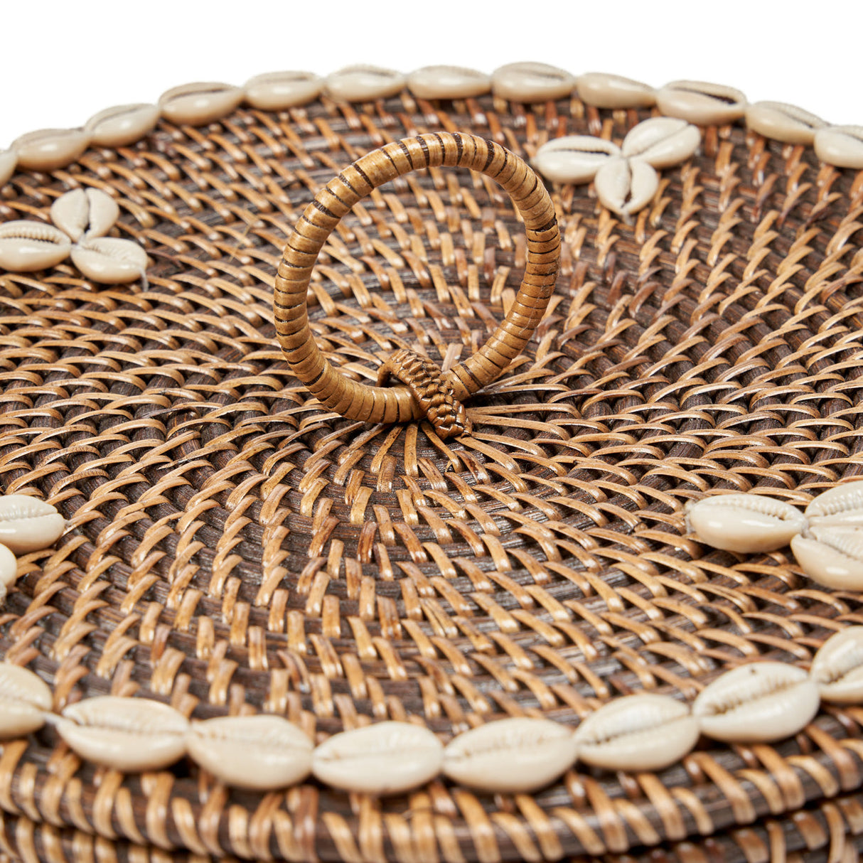 Rattan Compartment Mand / Bazar Bizar