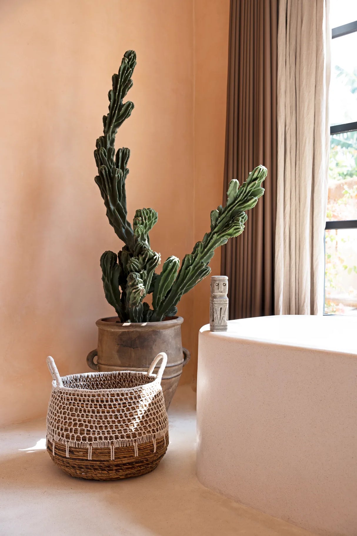 Sumba Stenenbeeld #04 / Bazar Bizar