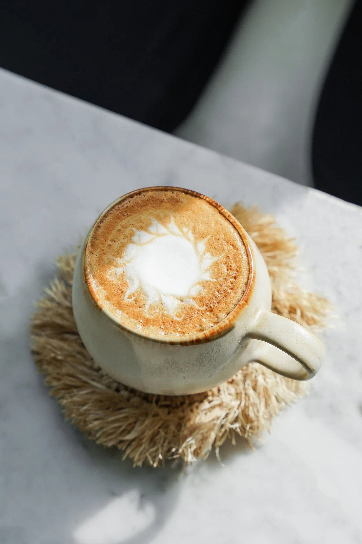 Franje Raffia Onderzetter (10x10x1) / Bazar Bizar