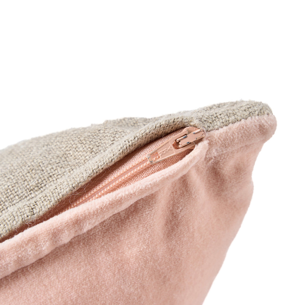 Velvet Divorce Kussensloop (30×50) / Bazar Bizar