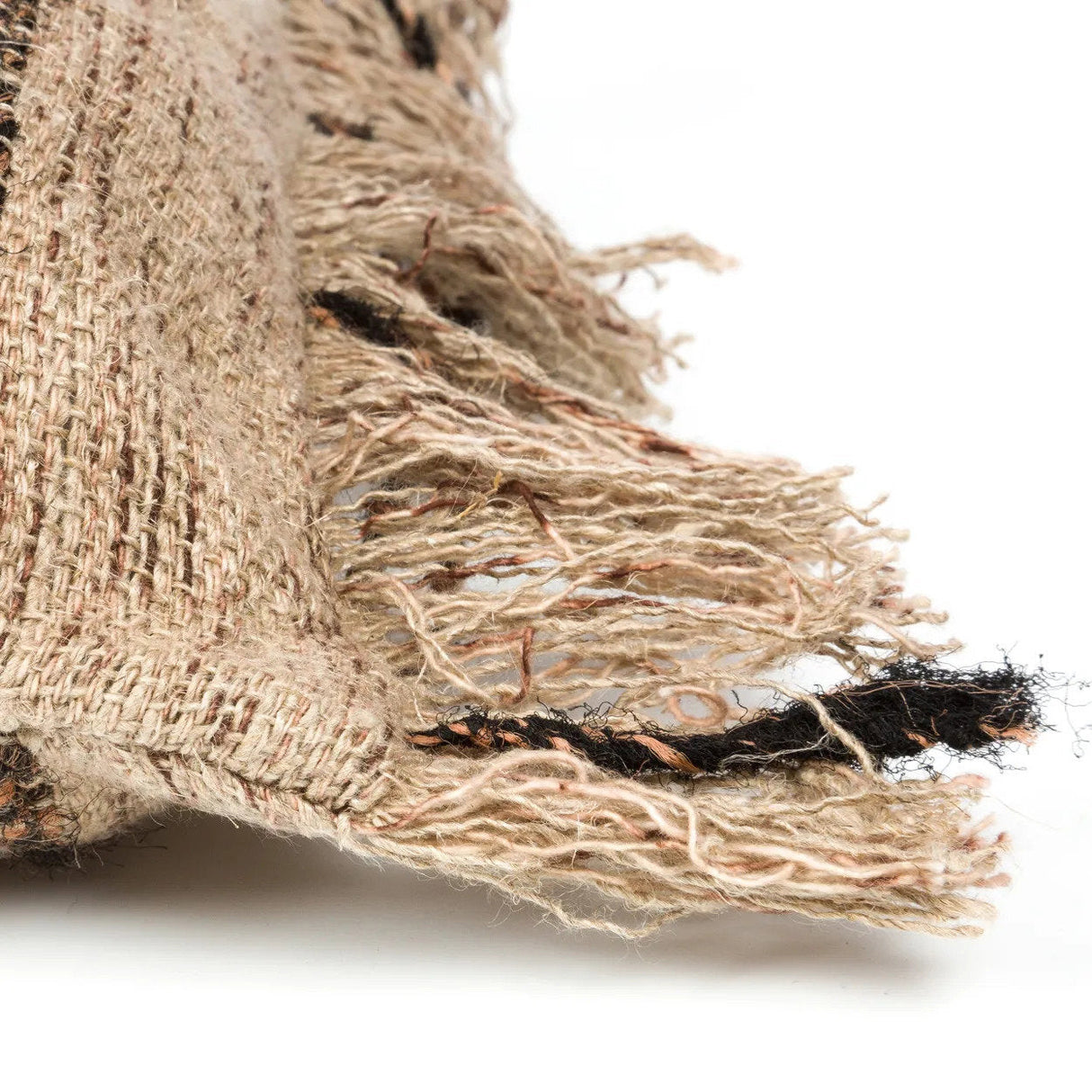 Oh My Gee Kussenhoes Beige Black (35×100) / Bazar Bizar