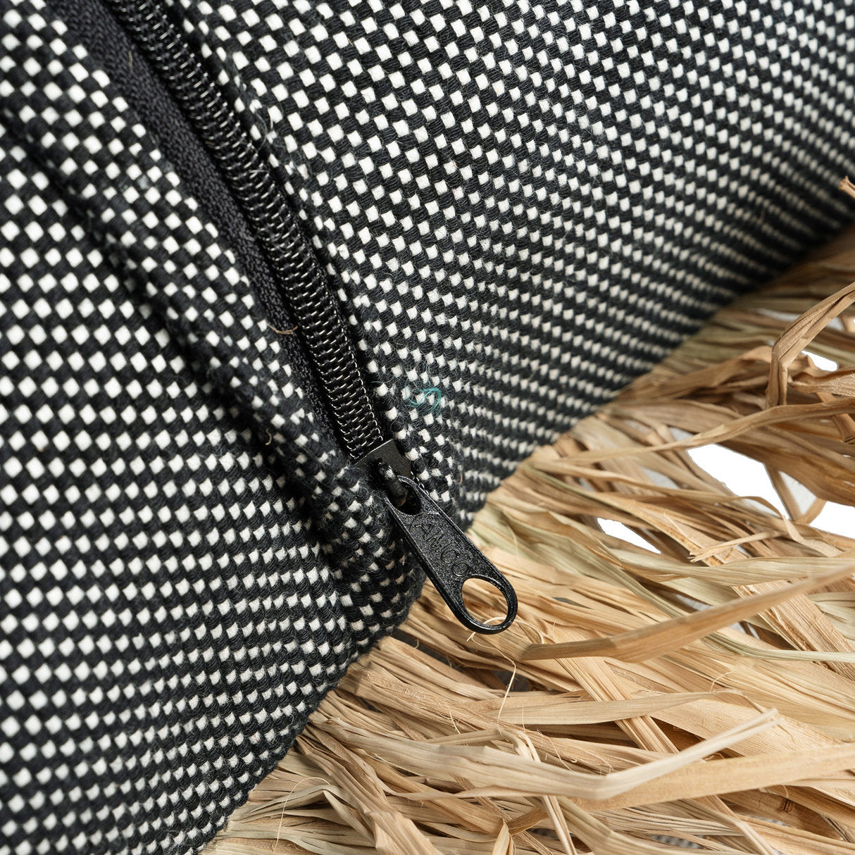 Cotton Bonita Kussenhoes (30×50) / Bazar Bizar