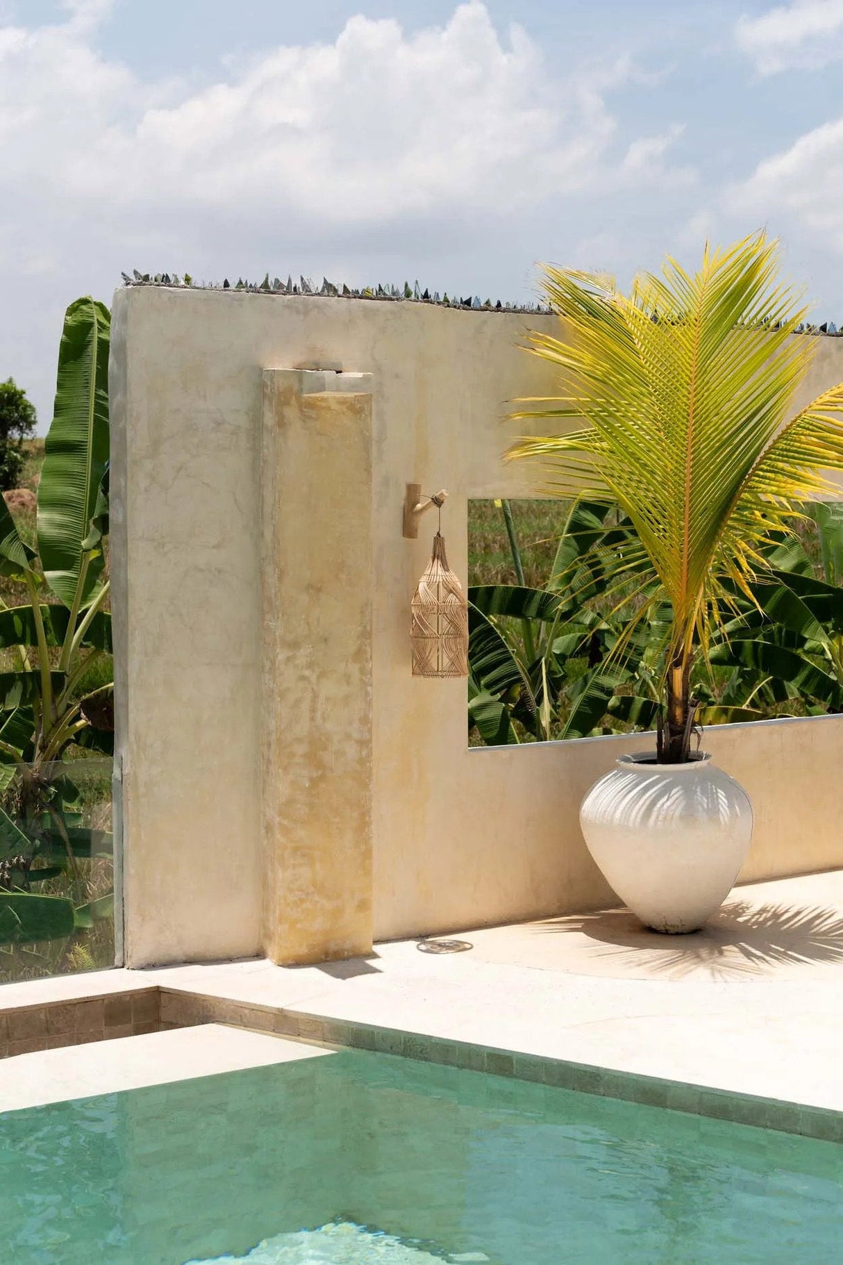 Garaffa Hanger M / Bazar Bizar