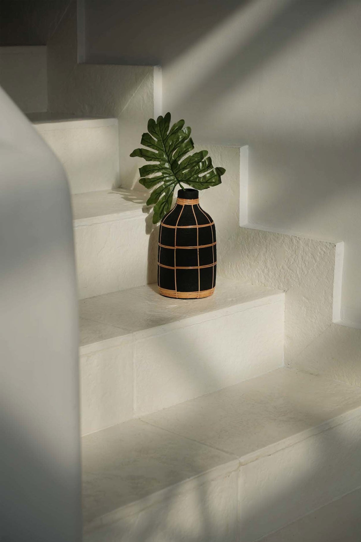 Whoopy Vaas (M) / Bazar Bizar