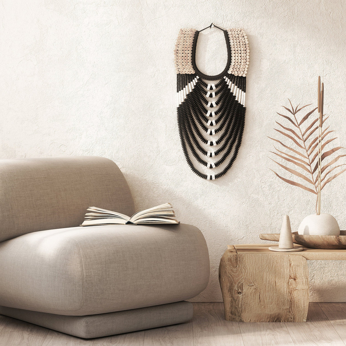 Wanddecoratie Ketting – Cowrie Shells & Hout / Mojo Boutique