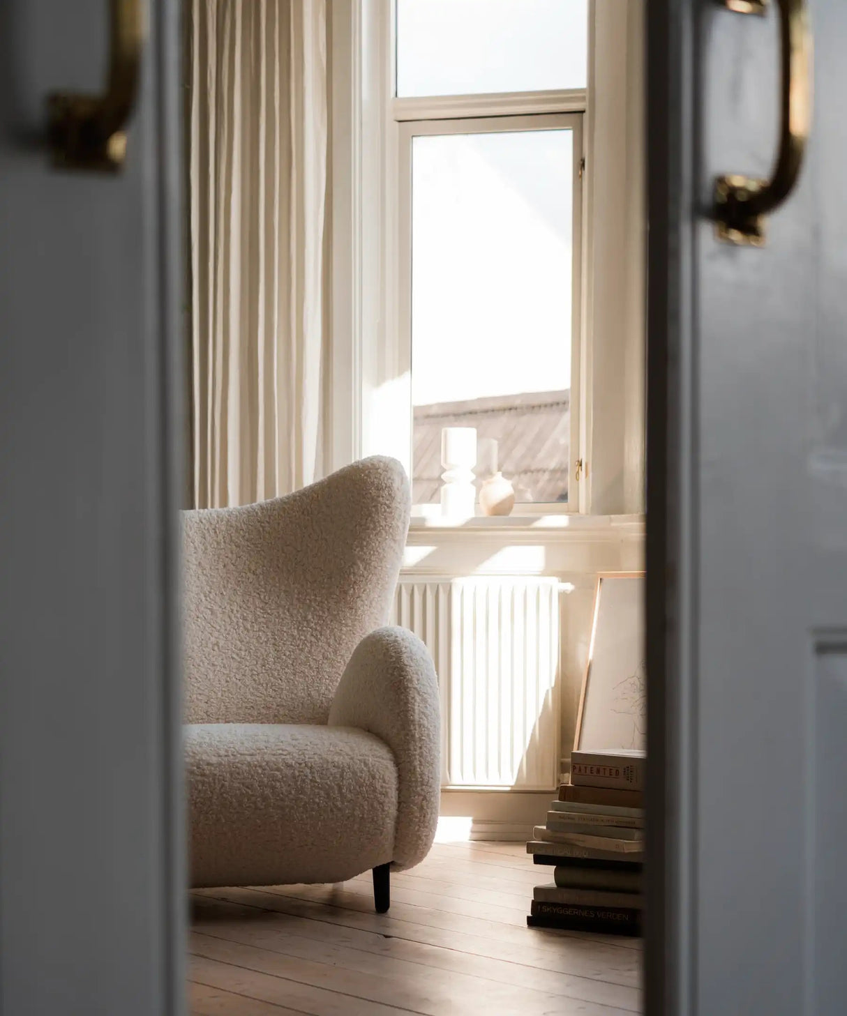 Grote Buffel Fauteuil Wit schaap / Njordec