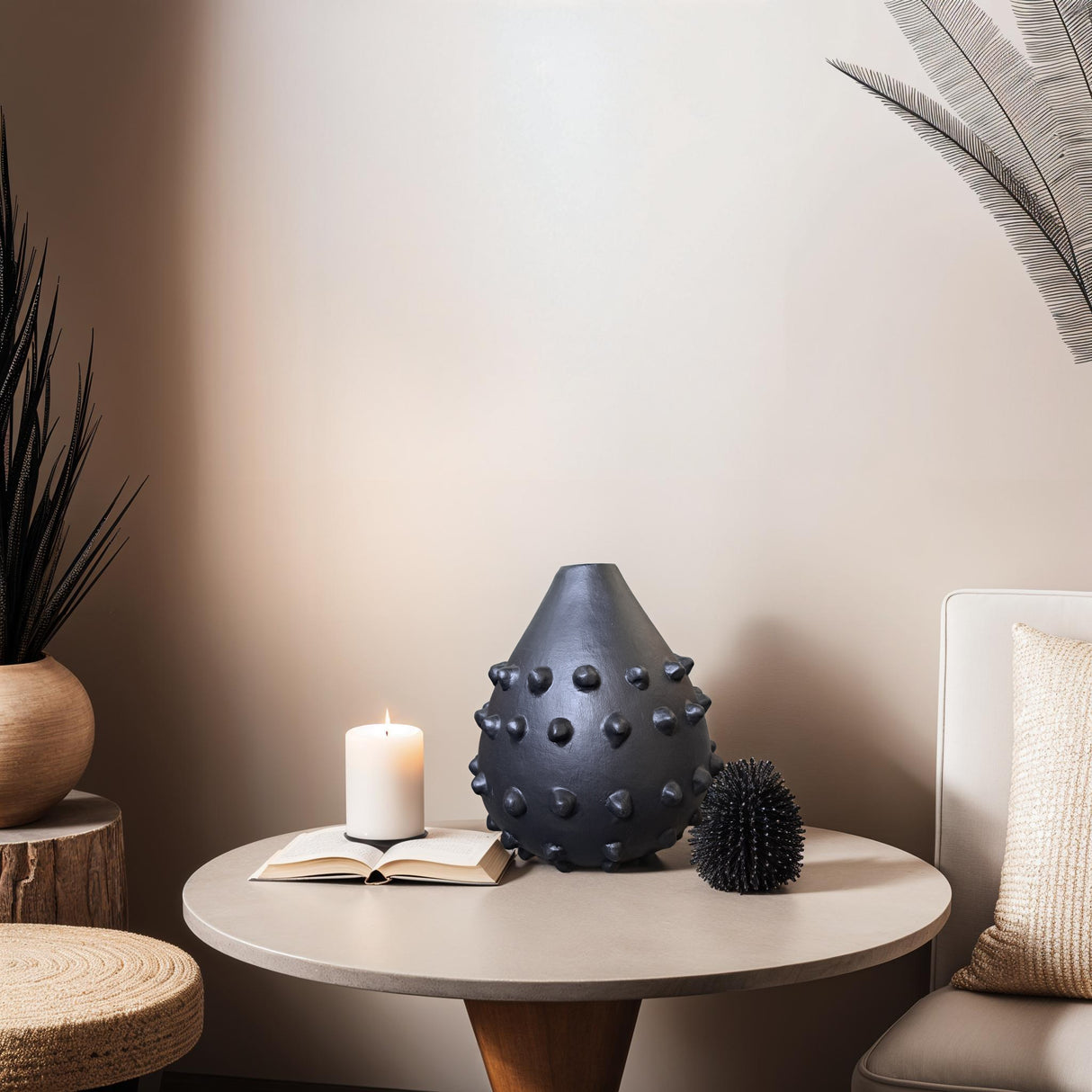 Vaas – Zwart Terracotta / Mojo Boutique