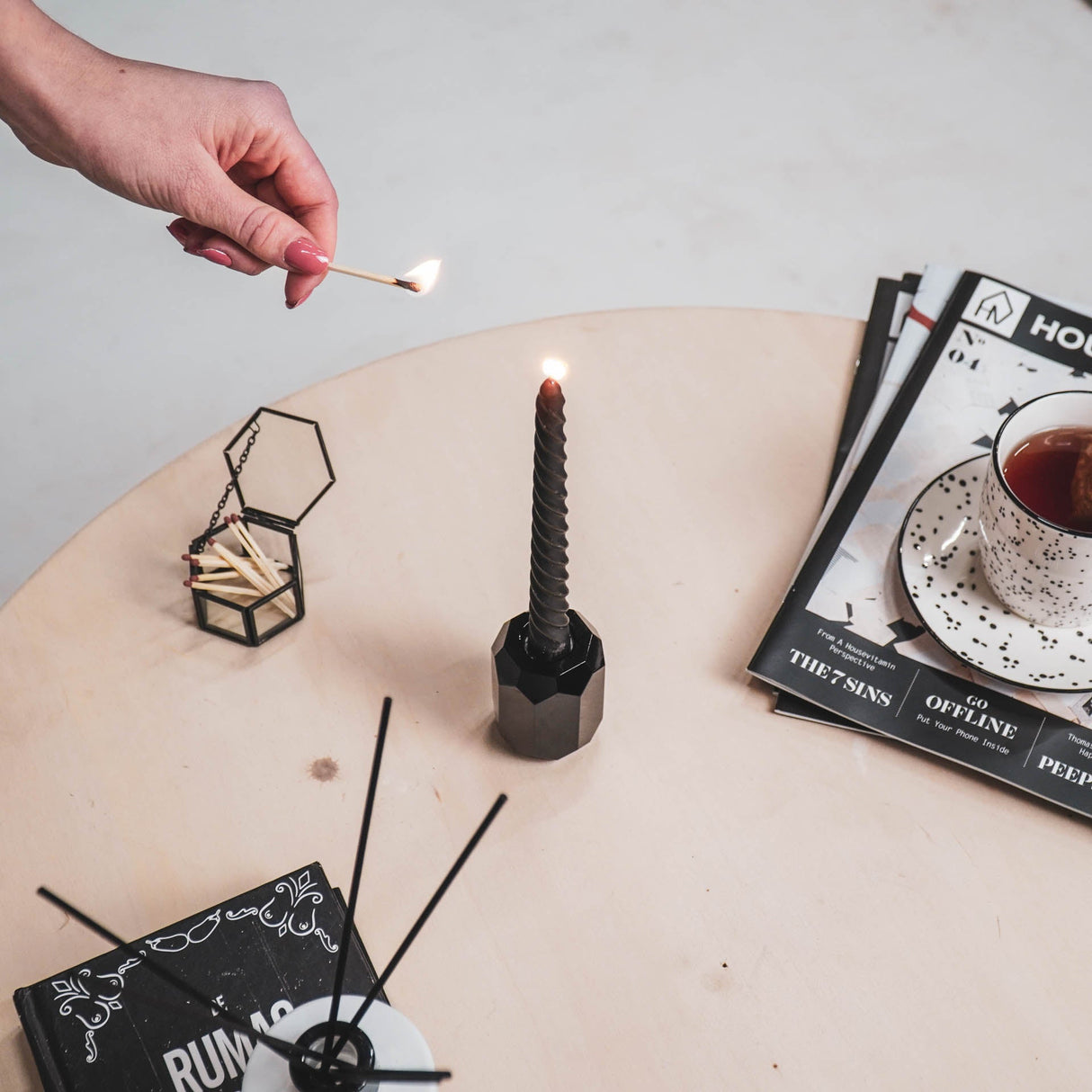 Gedraaide Kaarsen Zwart (Set van 4) / Housevitamin