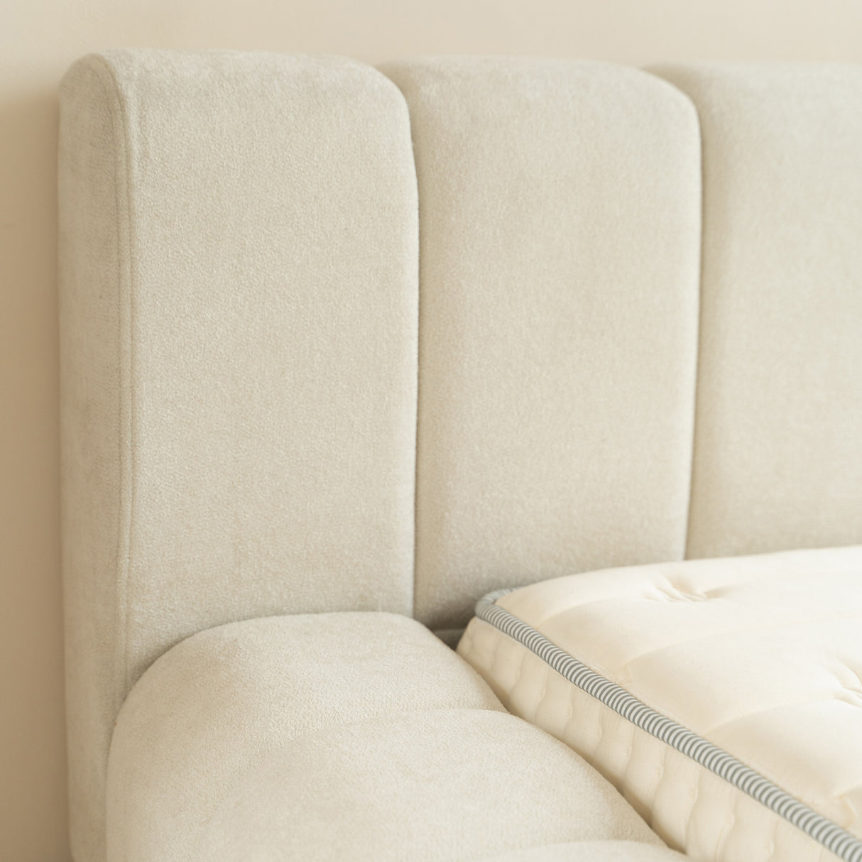 Élégance Heritage Bed 160×200 / Dreamhouse