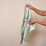 Kussensloop Satijn Grijsgroen (60×70) / Coco & Cici