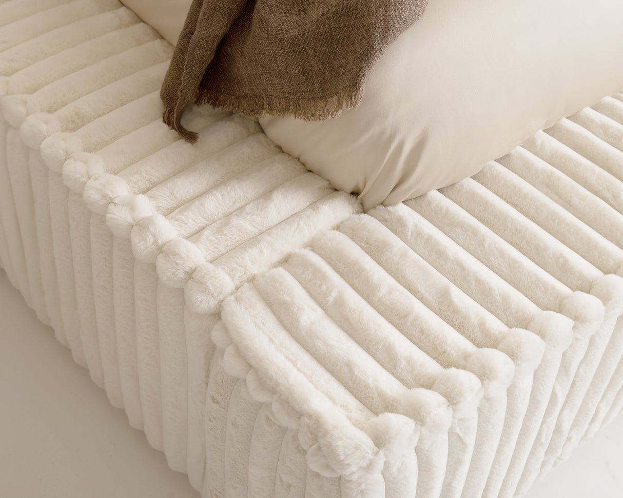 Élégance Signature Bed 140×200 / Dreamhouse