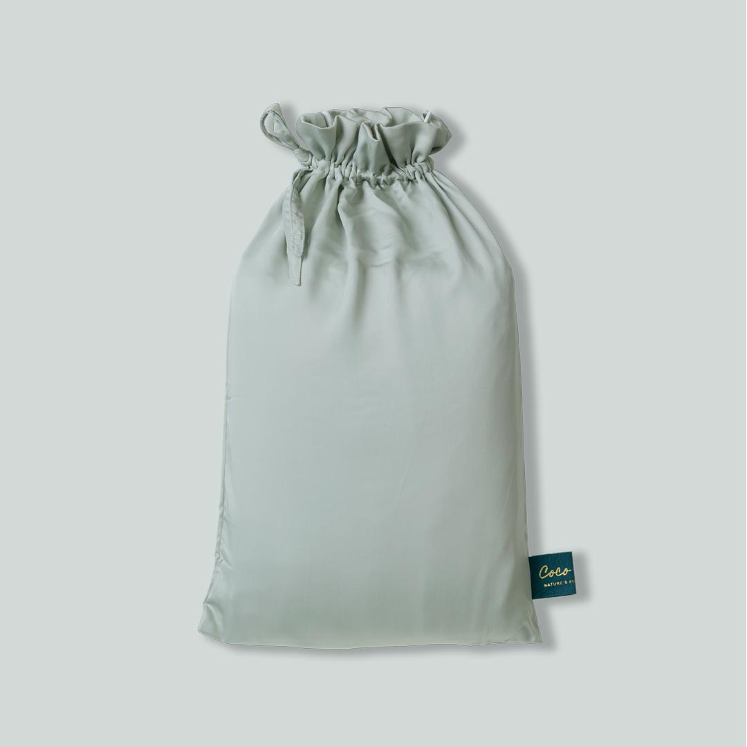 Hoeslaken Satijn Grijsgroen (180×200×5–8) / Coco & Cici