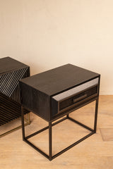 Lixly Black - Nachtkastje - PTMD