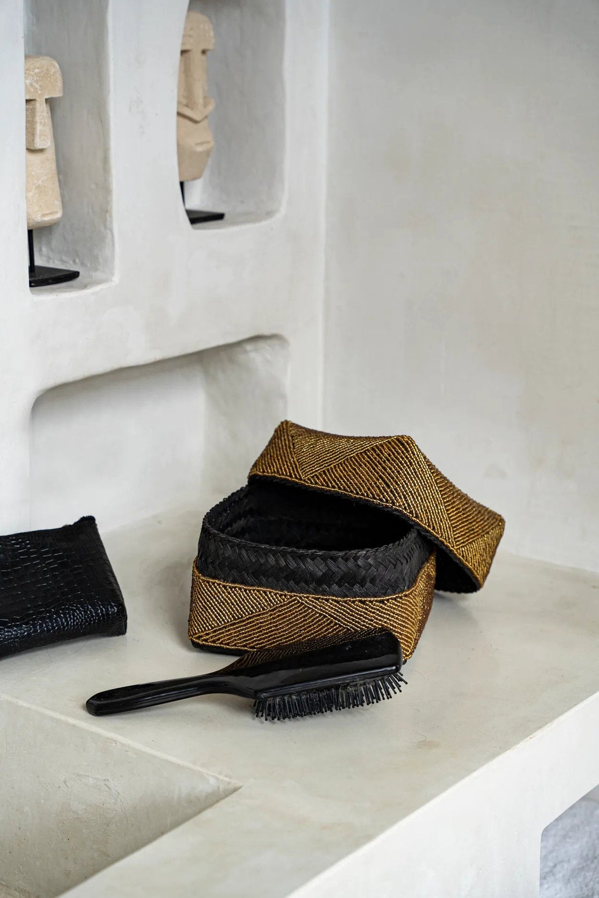 Beaded Mand Goud (M) / Bazar Bizar