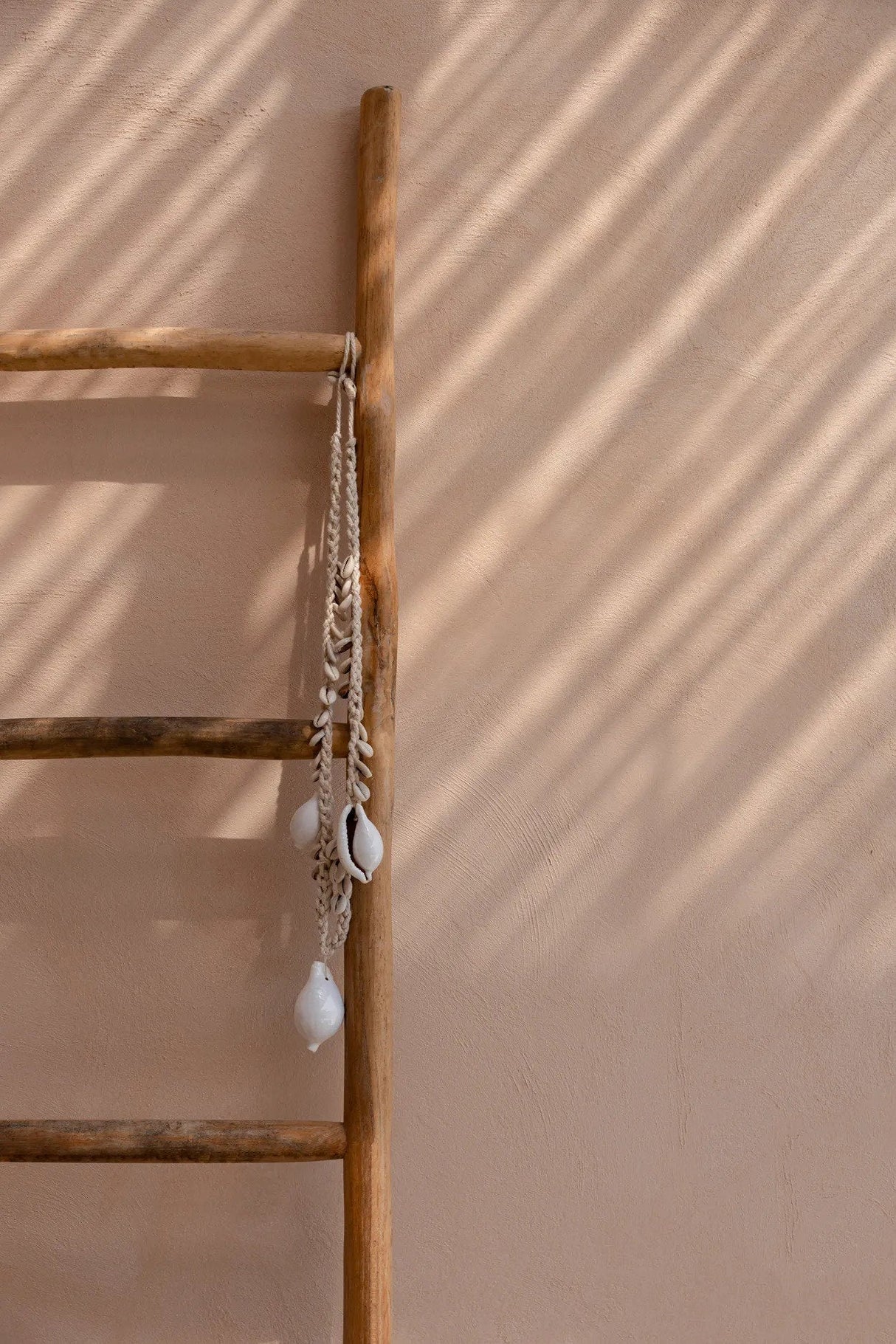 Grote Witte Kauri Schelpenketting / Bazar Bizar