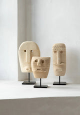 Sumba Steenbeeld op Standaard #21 / Bazar Bizar