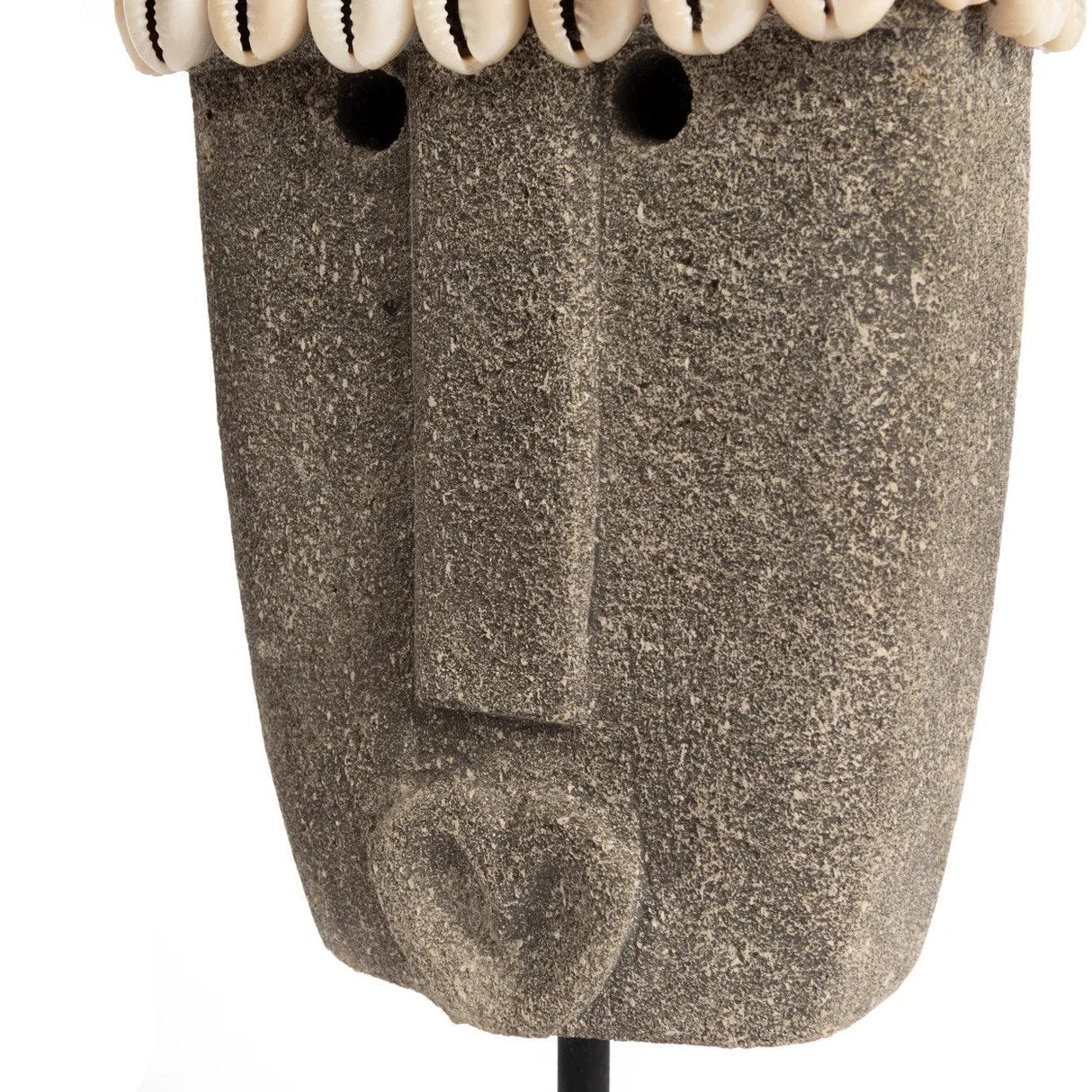 Sumba Steenbeeld op Standaard #32 / Bazar Bizar