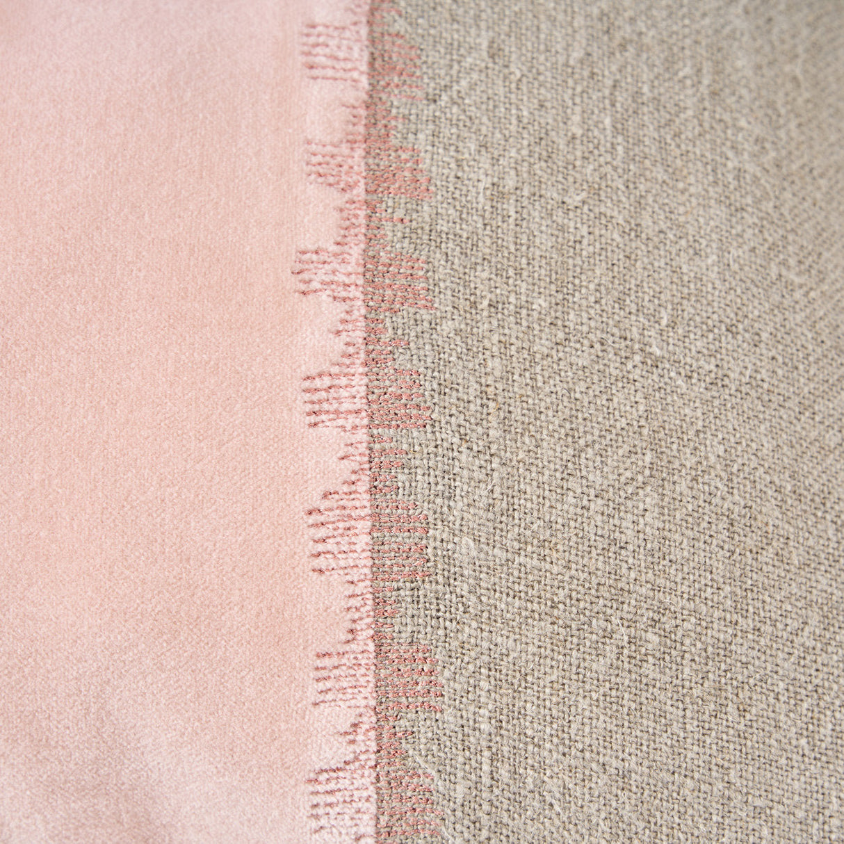 Velvet Divorce Kussensloop (30×50) / Bazar Bizar