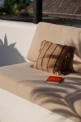 Oh My Gee Kussenhoes Beige Black (40×40) / Bazar Bizar