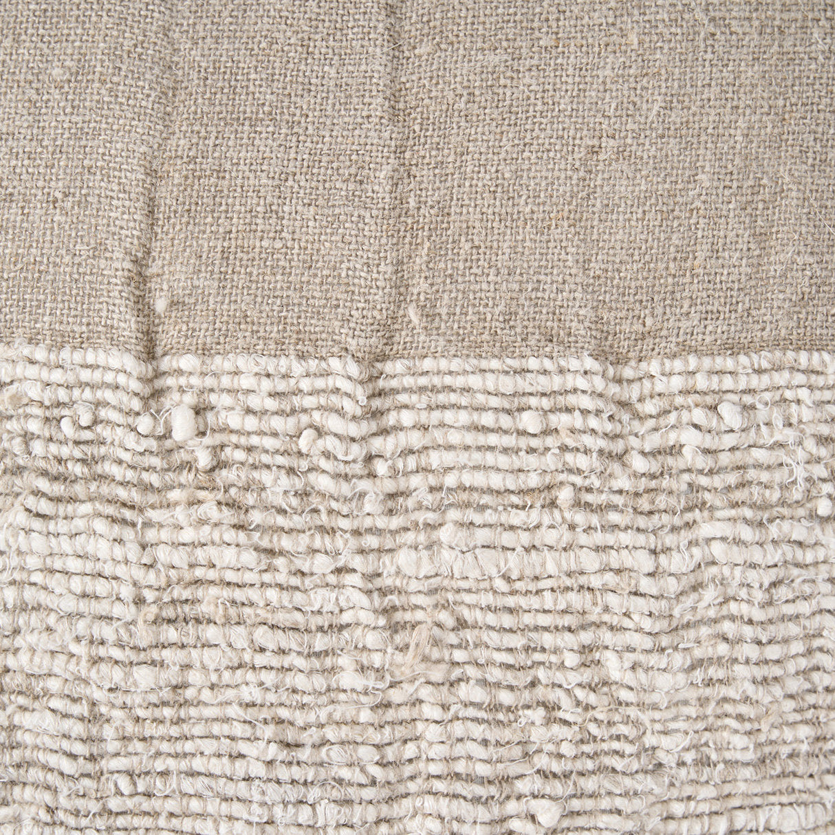 Linen Edit Kussensloop (50×50) / Bazar Bizar