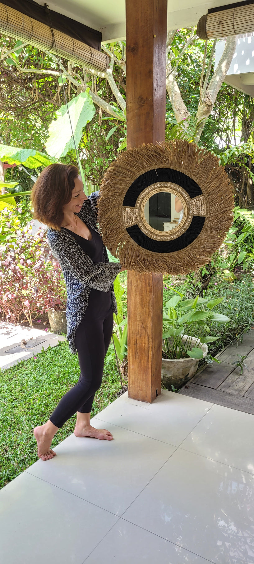 Raffia & Schelpen Spiegel – Handgemaakt in Bali / Mojo Boutique